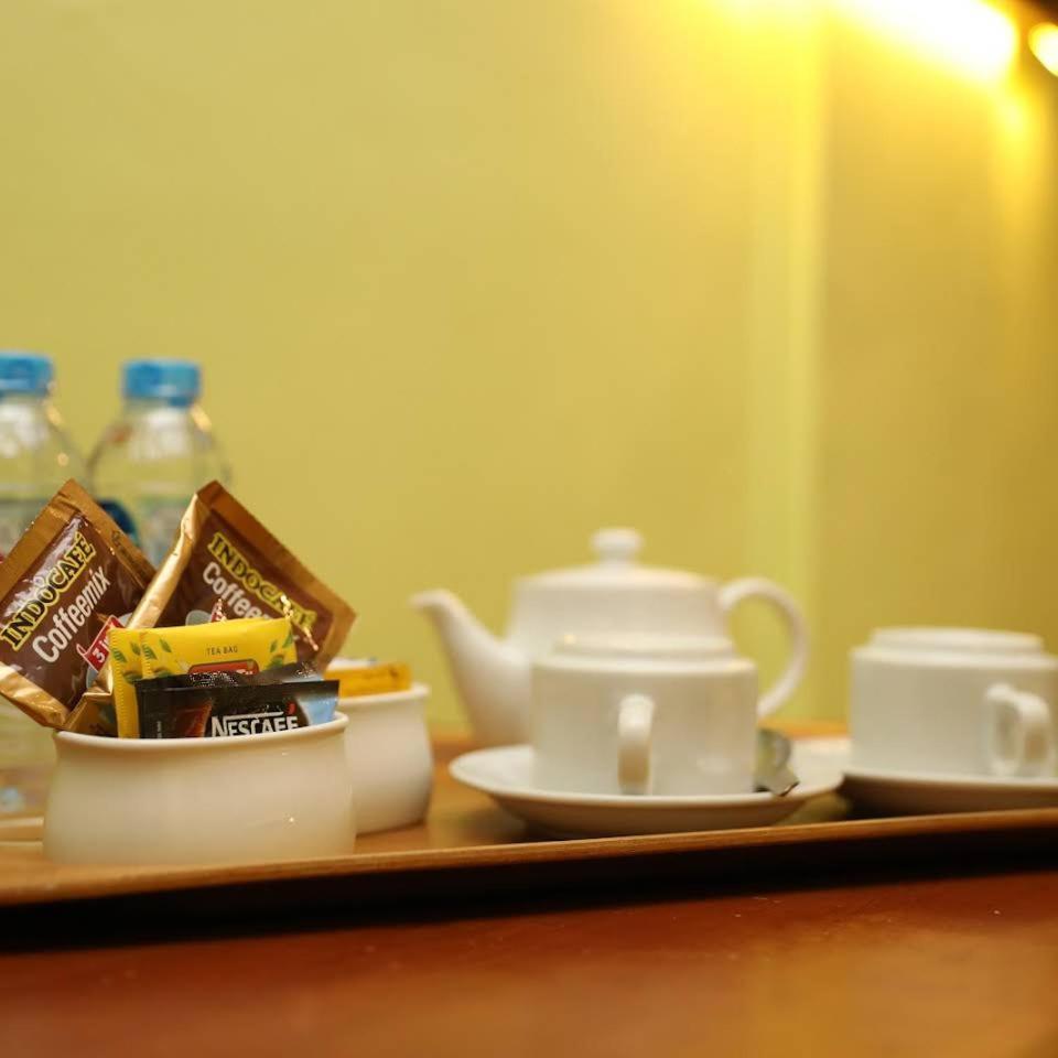 Stay 'D Kuningan Jakarta Exteriör bild